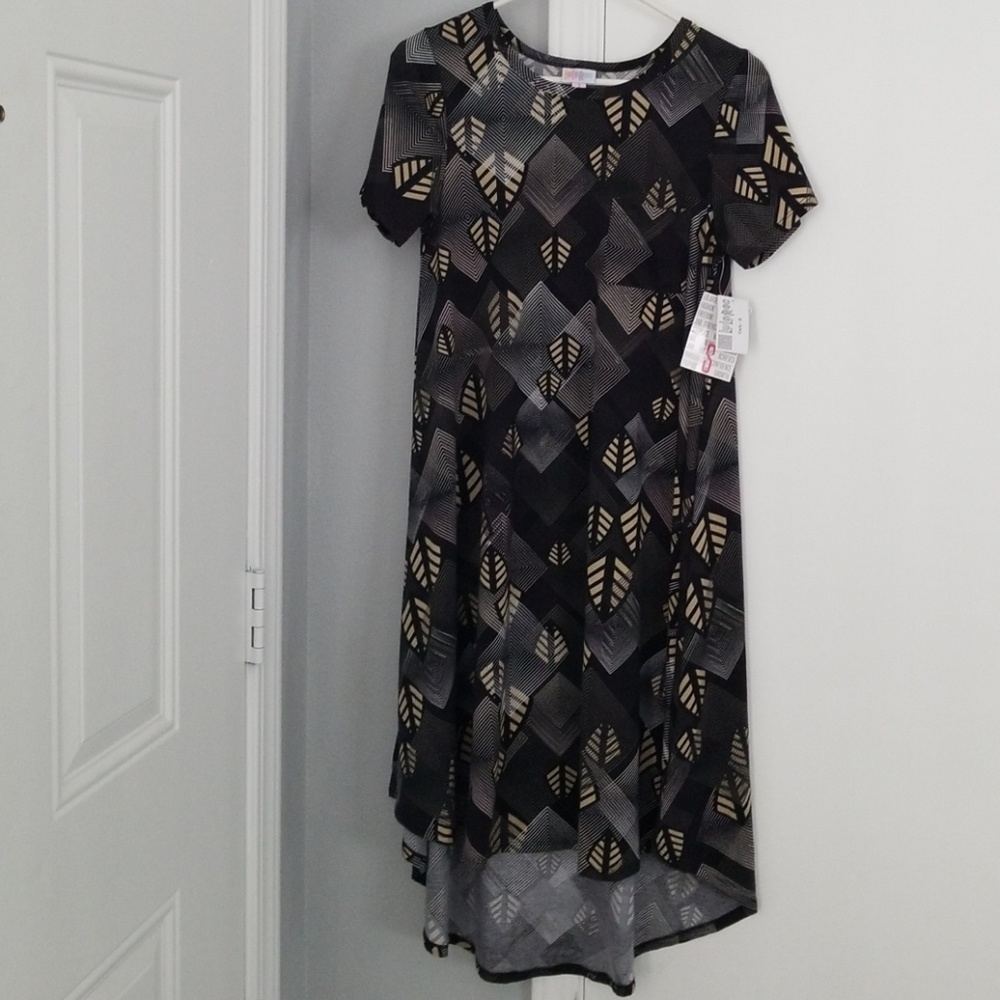 Lularoe carly dress